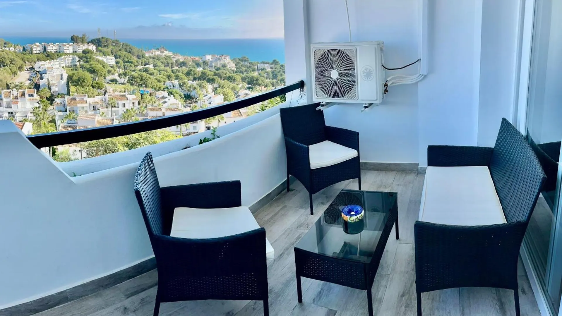 Sitio de Calahonda Casa Urano 아파트